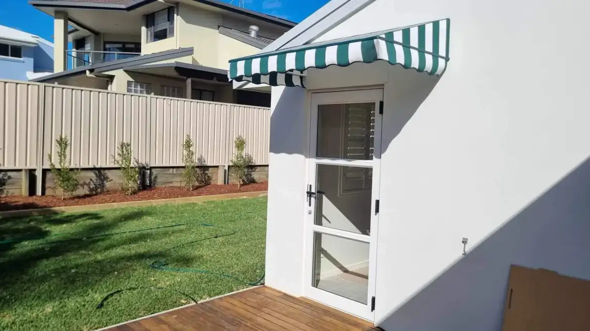 Fixed Arm Awnings